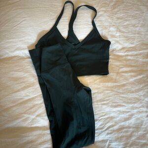 Set active dark green sports body workout set